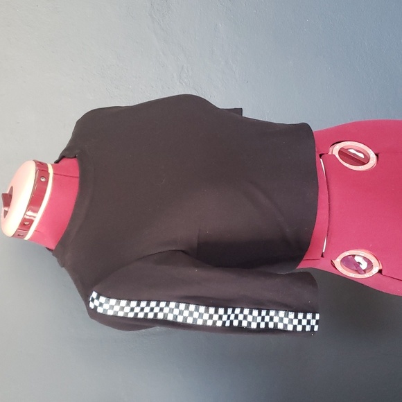 Racer Half Top - Picture 2 of 6